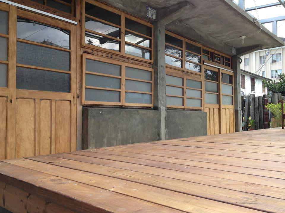 2F Hostel T'ai-tung Esterno foto